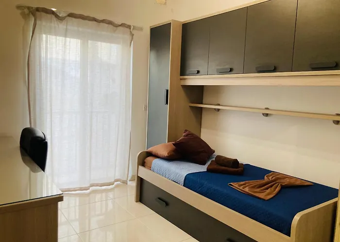 Grand Harbour View Lookout *