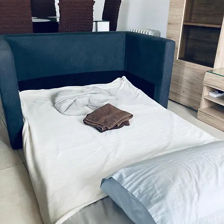 Grand Harbour View Lookout Apartament