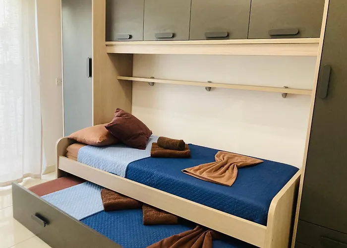 Grand Harbour View Lookout * Kalkara